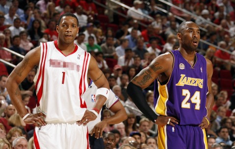 开云体育平台-巴特勒回归引爆赛场！RNG战术调整显奇效，首战观众沸腾狂欢，巴特勒回归携手RNG战术革新引爆赛场，首战点燃观众狂欢